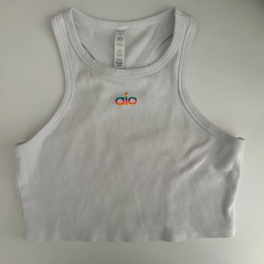 Alo Yoga Aspire Rainbow Tank - Picture 1 of 2